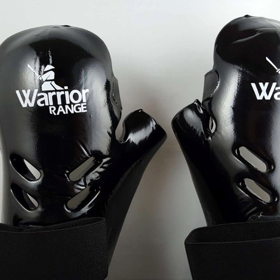 Warrior range Gloves, fingers uncovered.